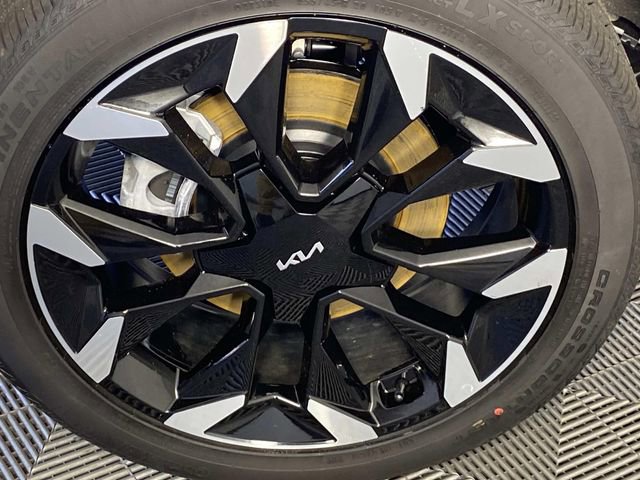 Used 2026 Kia Sorento EX image 32