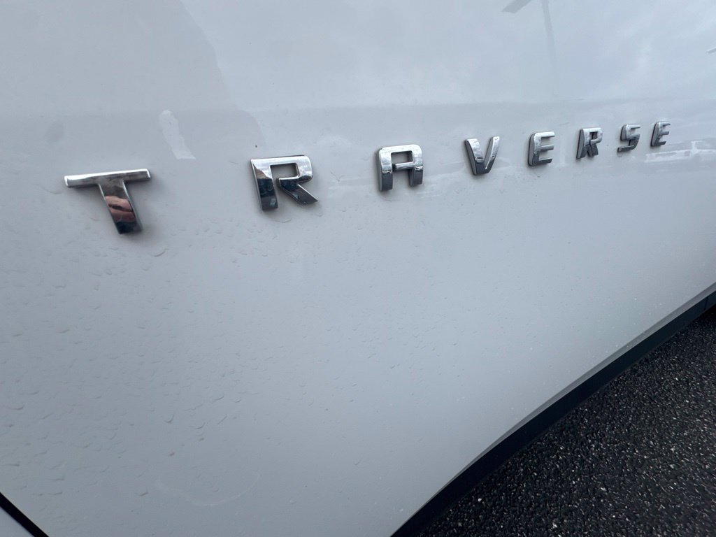 Used 2019 Chevrolet Traverse LT w/ LT Premium Package FWD image 10