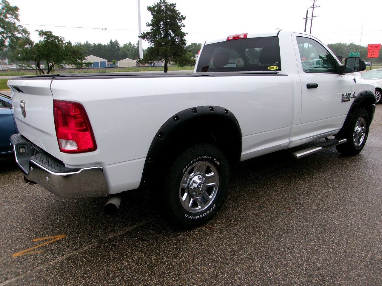 Used 2012 RAM 2500 ST w/ PWR & Remote Entry Group RWD image 3