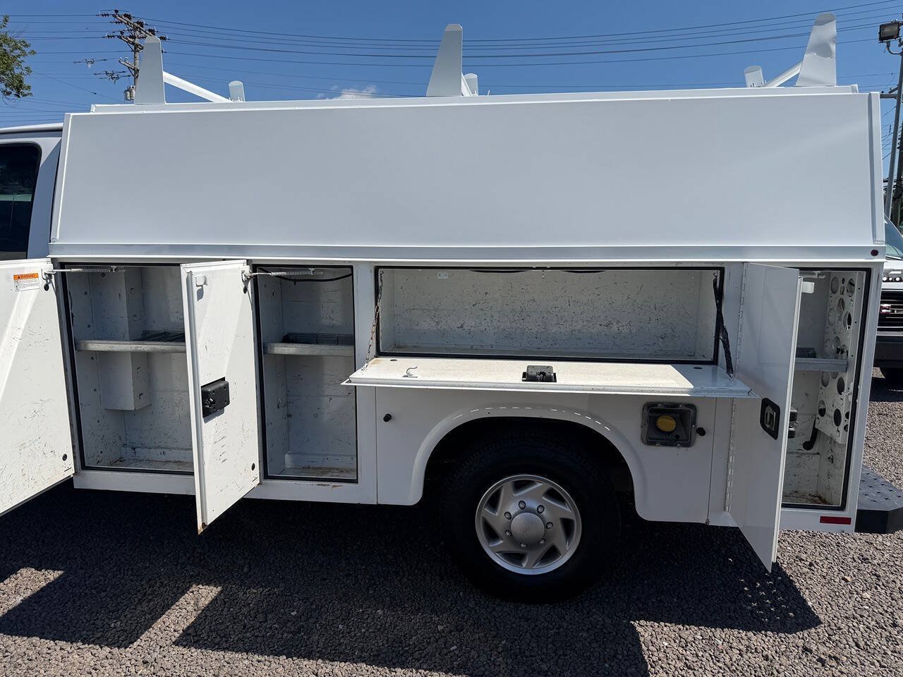 Used 2016 Ford E-350 and Econoline 350 Super Duty w/ Power Windows & Locks Group RWD image 10