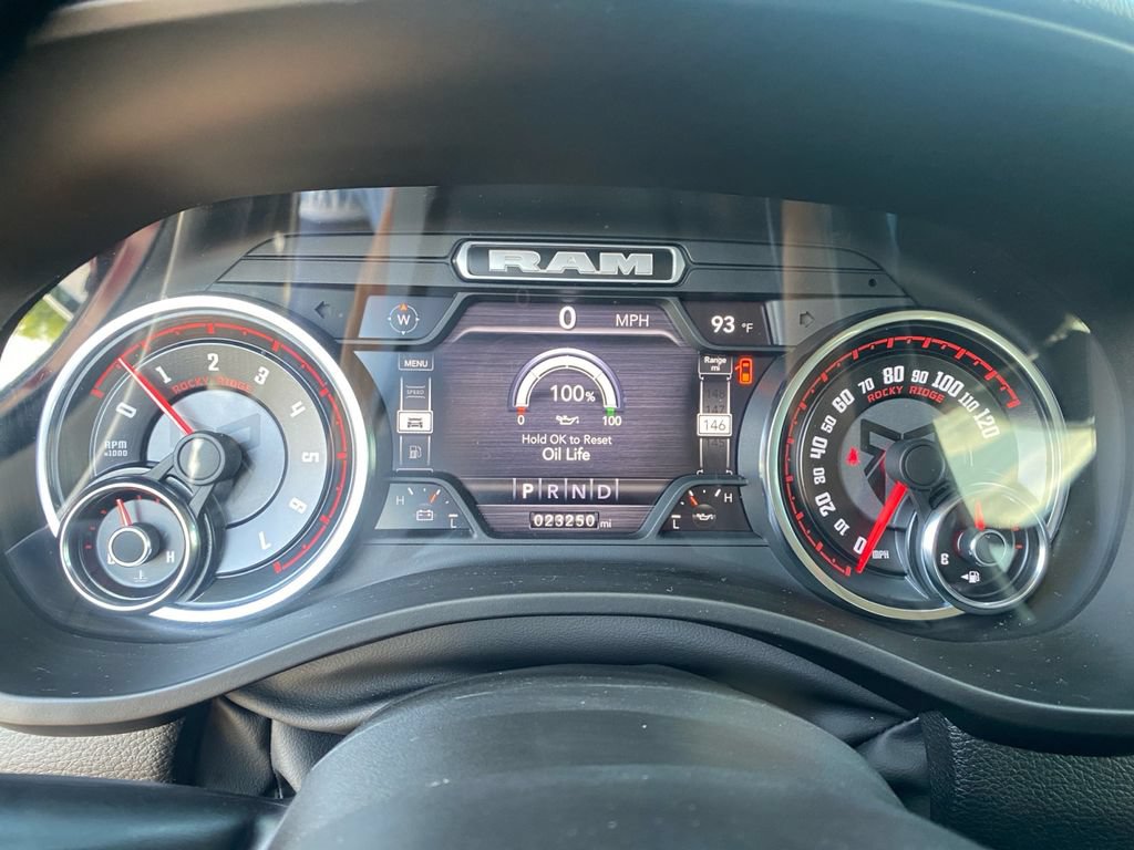 Used 2022 RAM 1500 Laramie AWD/4WD image 20