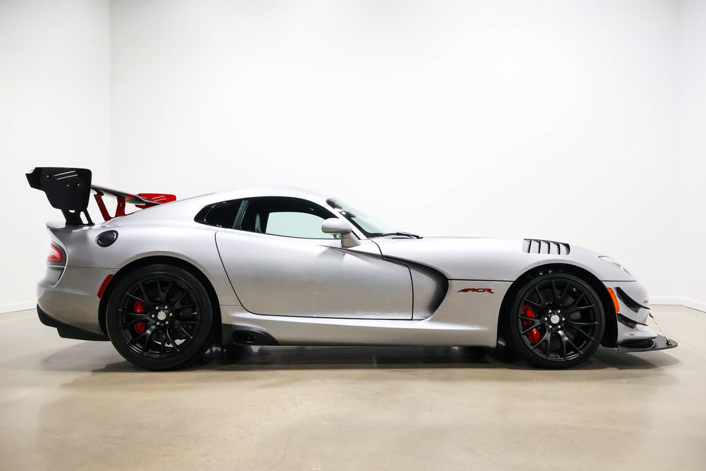 Used 2017 Dodge Viper ACR w/ Extreme Aero Package RWD image 65