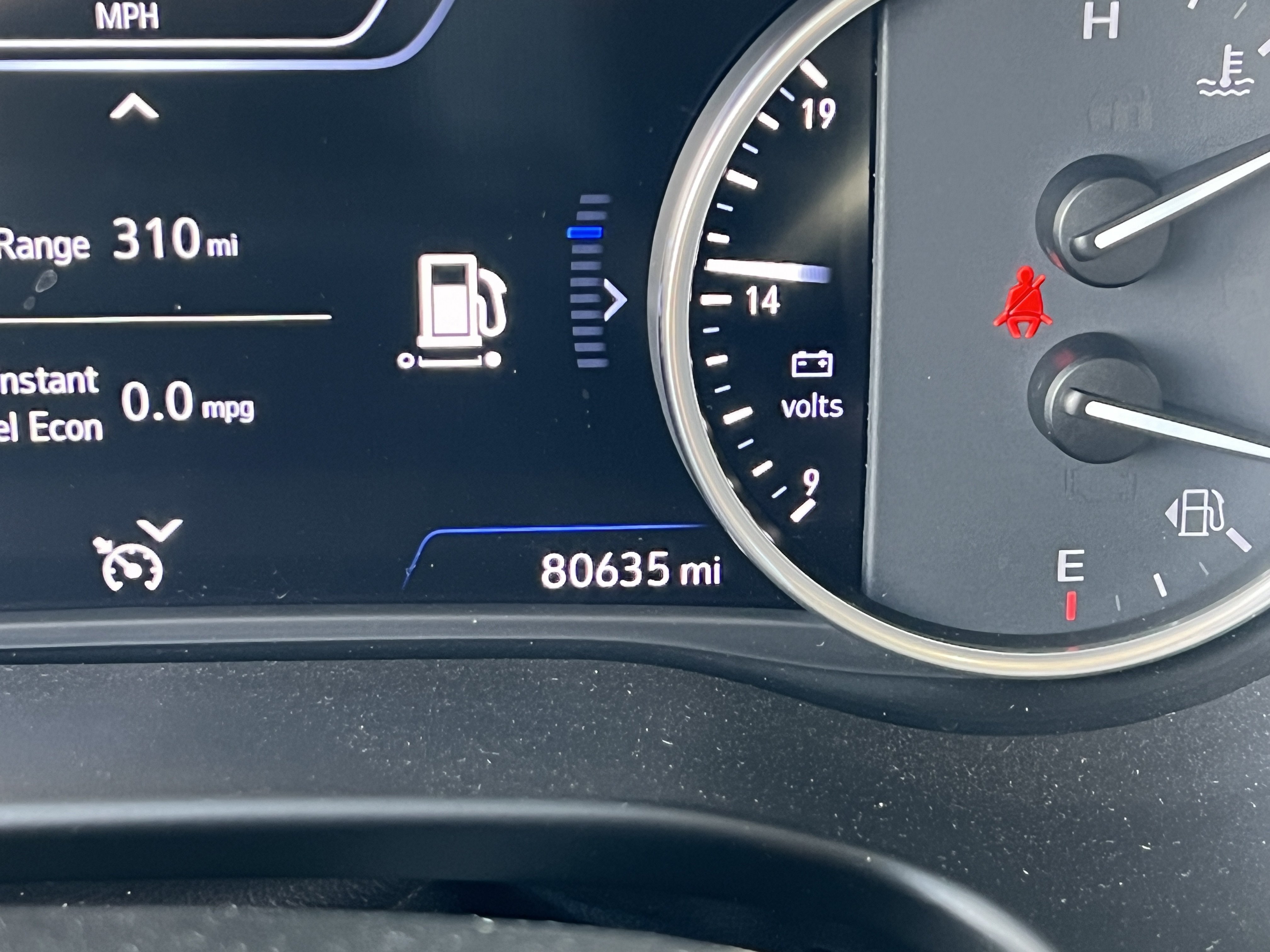 Used 2020 Buick Enclave Avenir FWD image 19