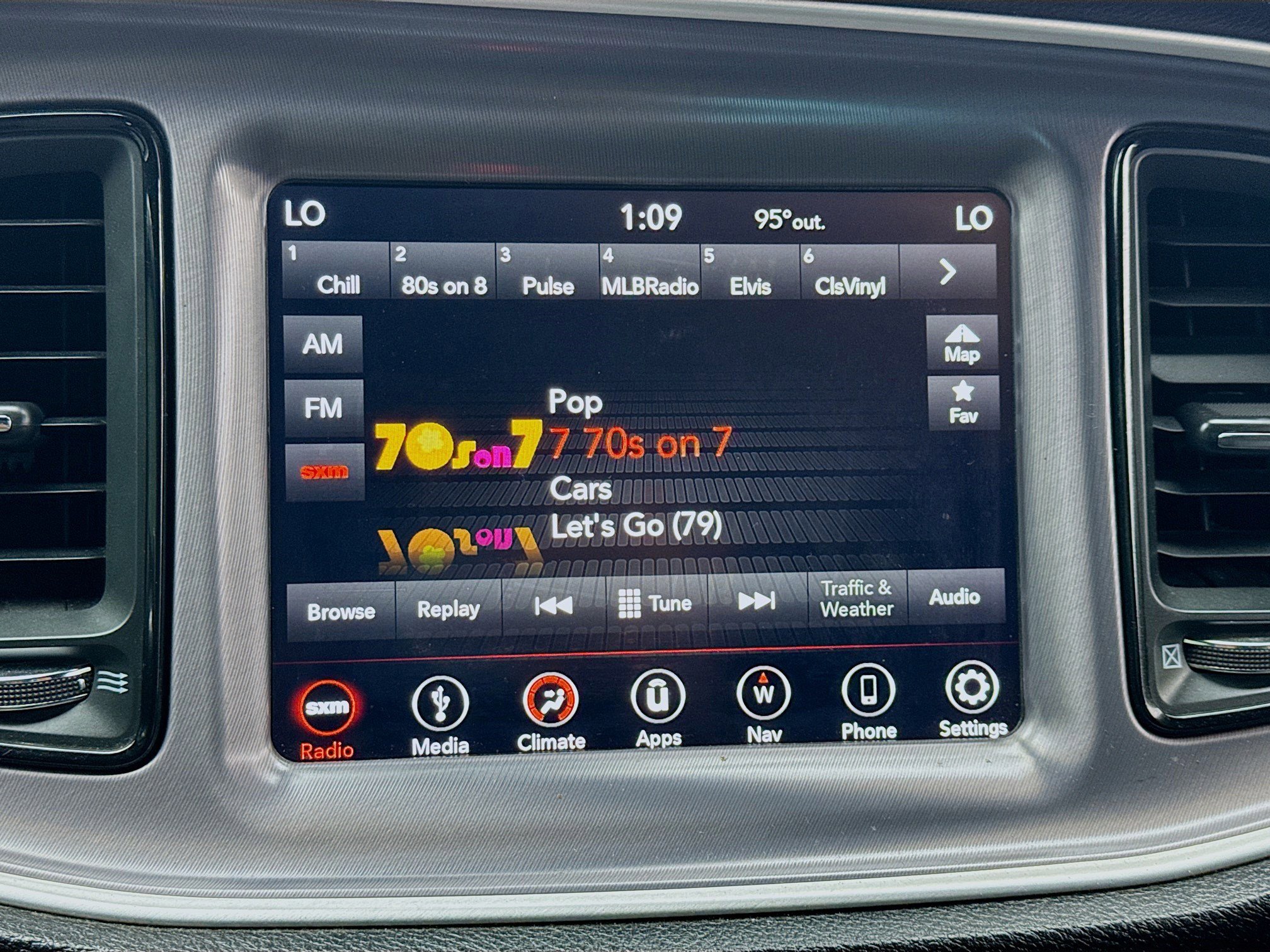 Used 2019 Dodge Challenger GT w/ Blacktop Package image 11