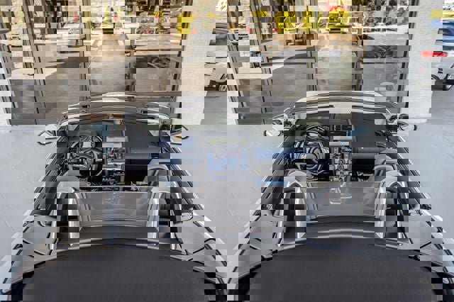 Used 2014 Jaguar F-TYPE Convertible image 19