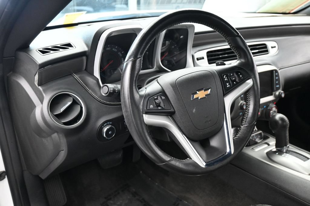 Used 2015 Chevrolet Camaro LT w/ RS Package RWD image 15
