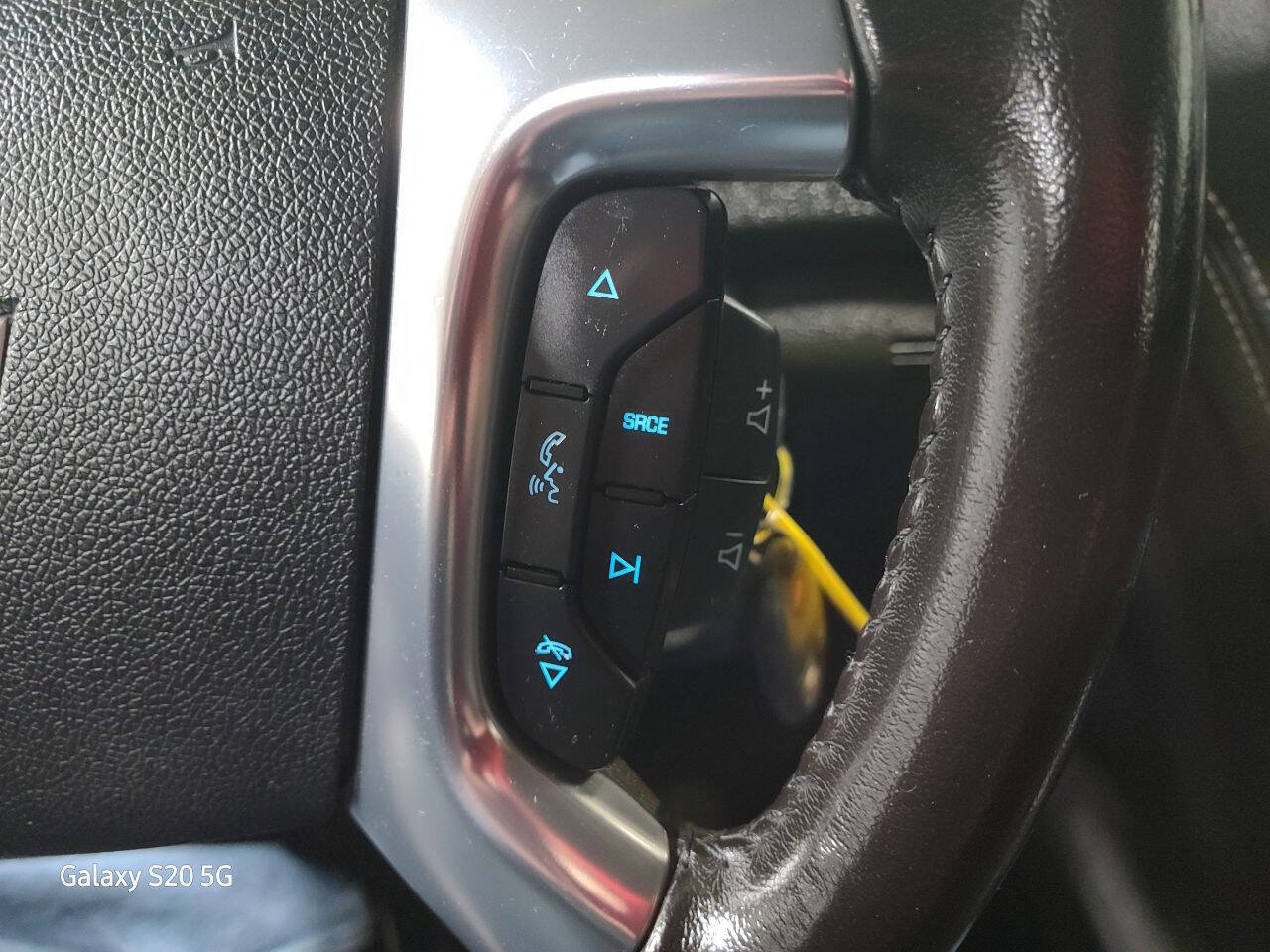 Used 2017 Chevrolet Traverse LT w/ Style and Technology Package image 29