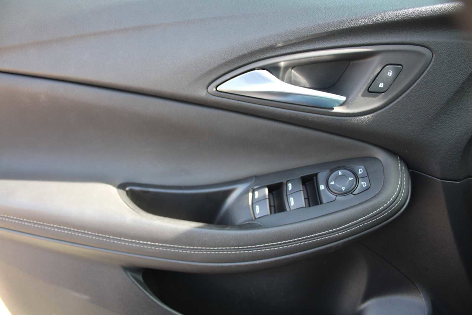 Used 2024 Buick Encore GX Preferred w/ Comfort Package image 31