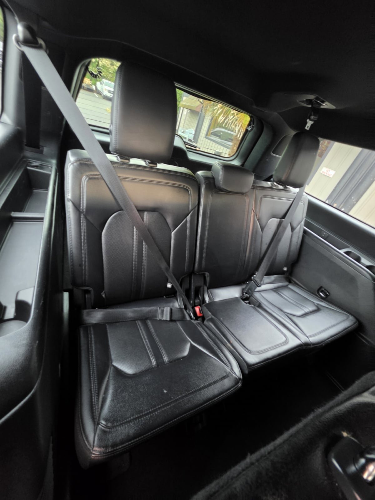 Used 2021 Ford Expedition Max Limited AWD/4WD image 16