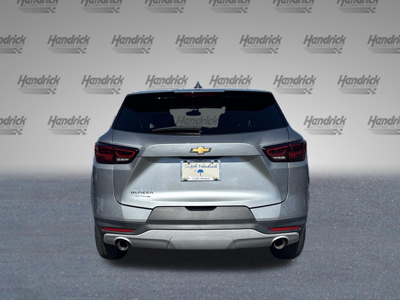 Used 2025 Chevrolet Blazer LT FWD image 9