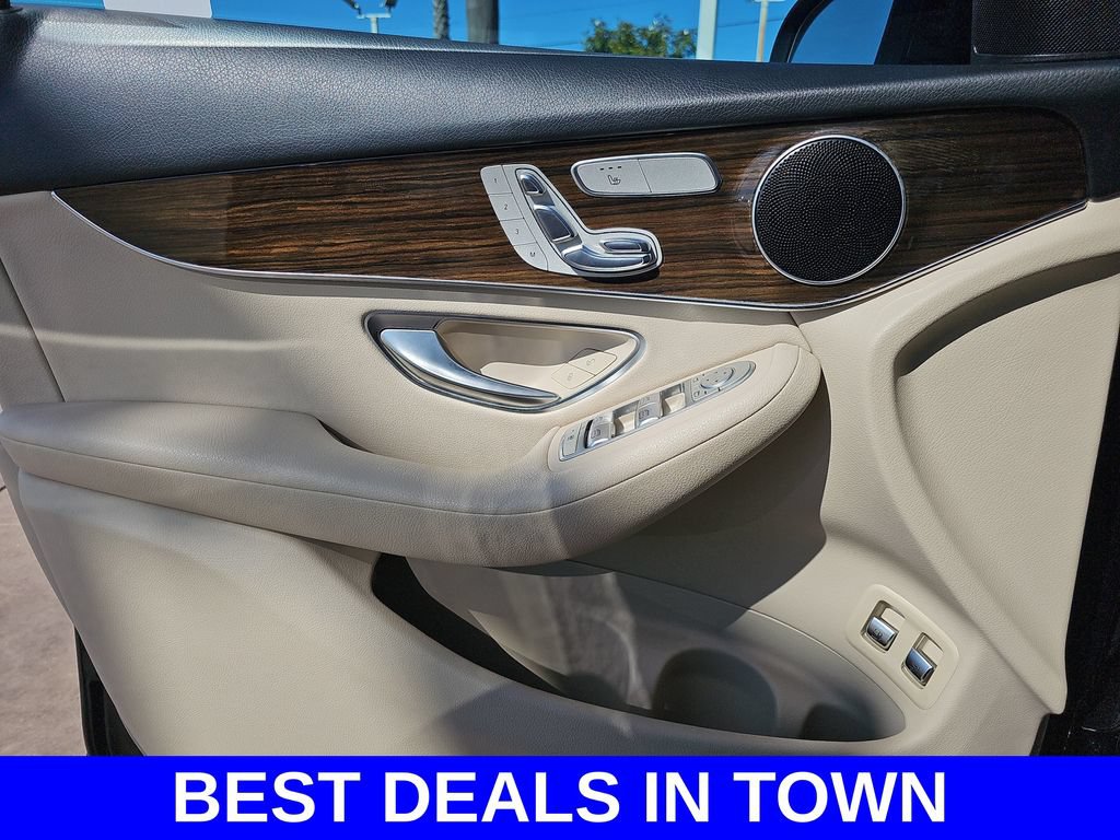 Used 2019 Mercedes-Benz GLC 350e 4MATIC image 26