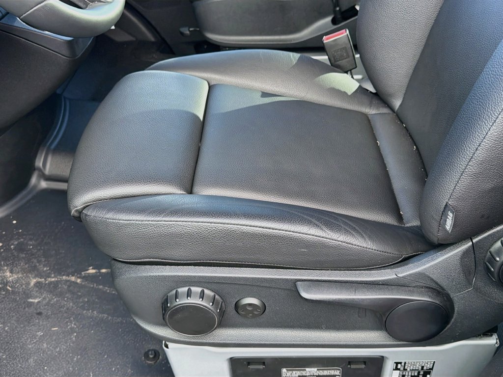 Used 2024 Mercedes-Benz Sprinter 2500 image 19