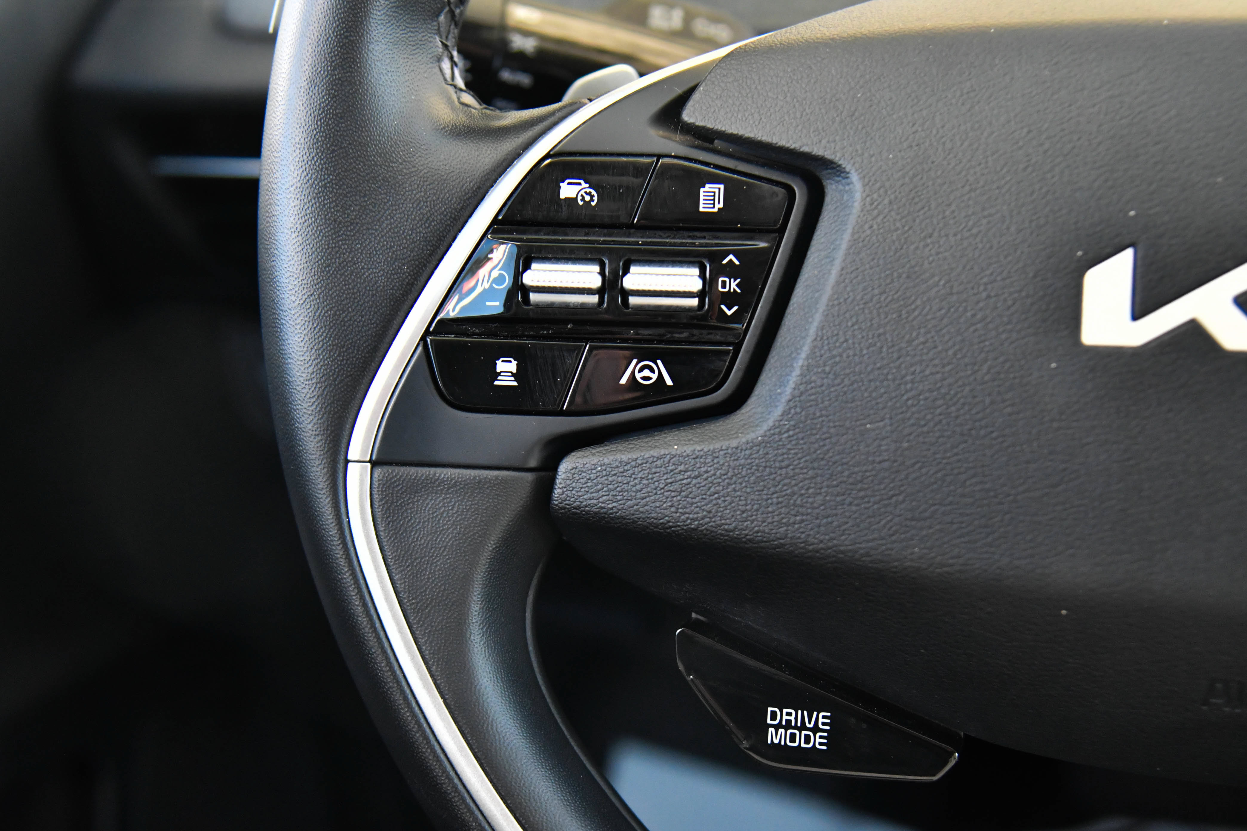 Used 2024 Kia EV6 Light RWD image 38