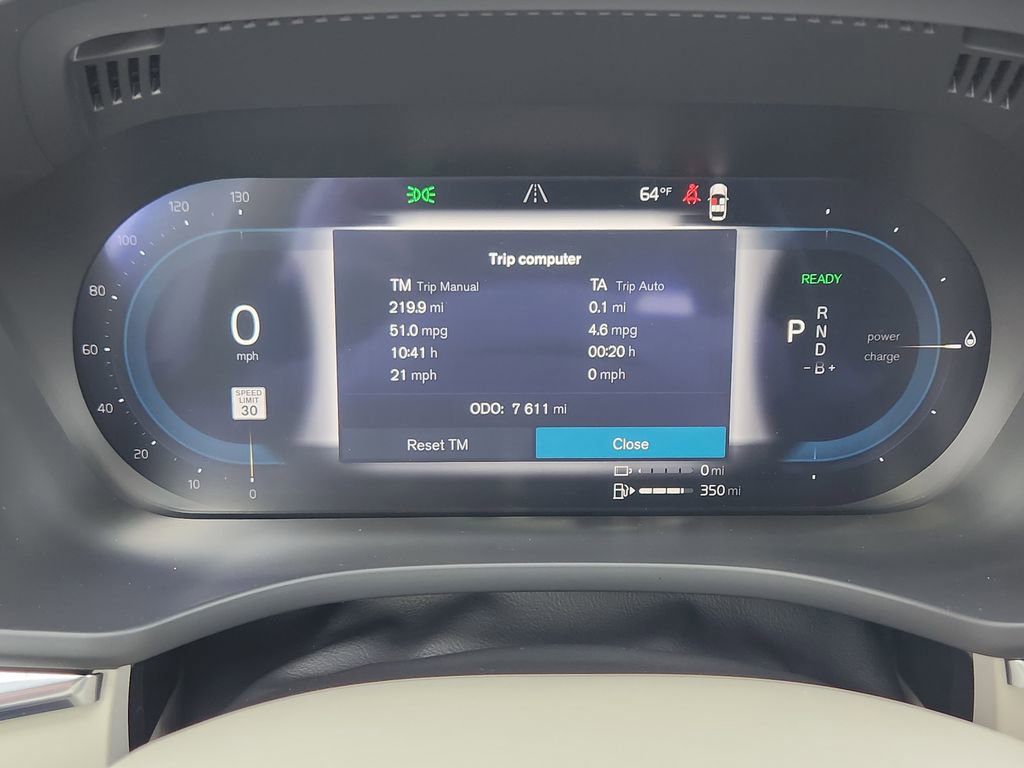 Used 2025 Volvo XC60 T8 Plus w/ Protection Package Premier image 6