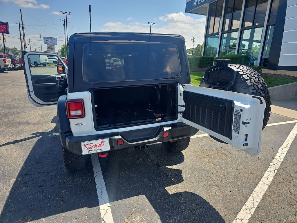 Used 2022 Jeep Wrangler Unlimited Rubicon AWD/4WD image 23