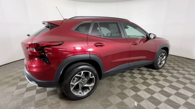 Used 2024 Chevrolet Trax LT w/ Driver Confidence Package FWD video 4