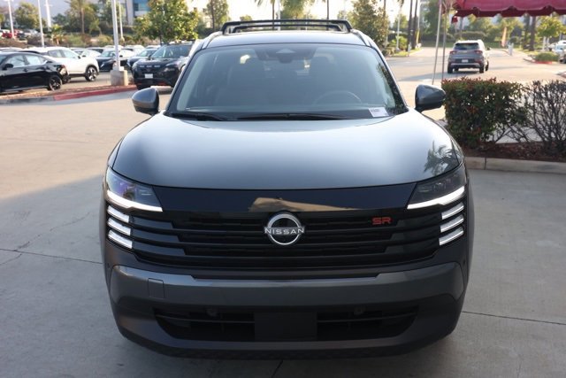 New 2025 Nissan Kicks SR image 9