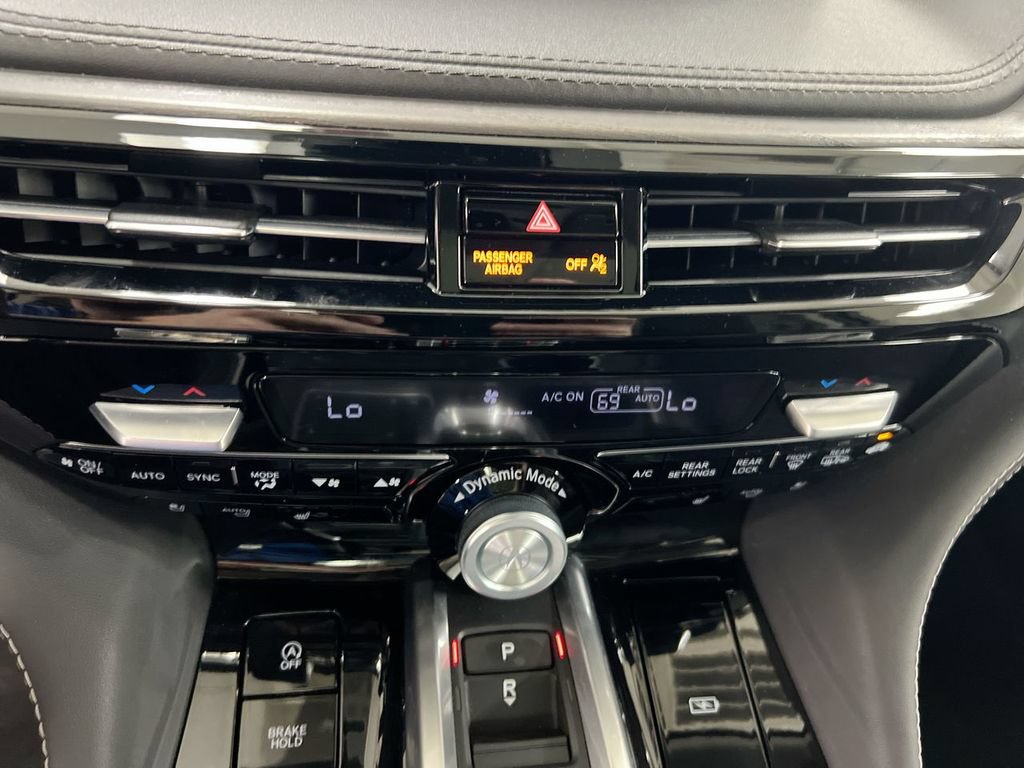 Used 2023 Acura MDX SH-AWD w/ Advance Package image 17