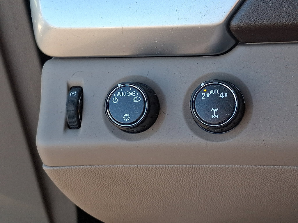 Certified 2018 Chevrolet Tahoe LT AWD/4WD image 26