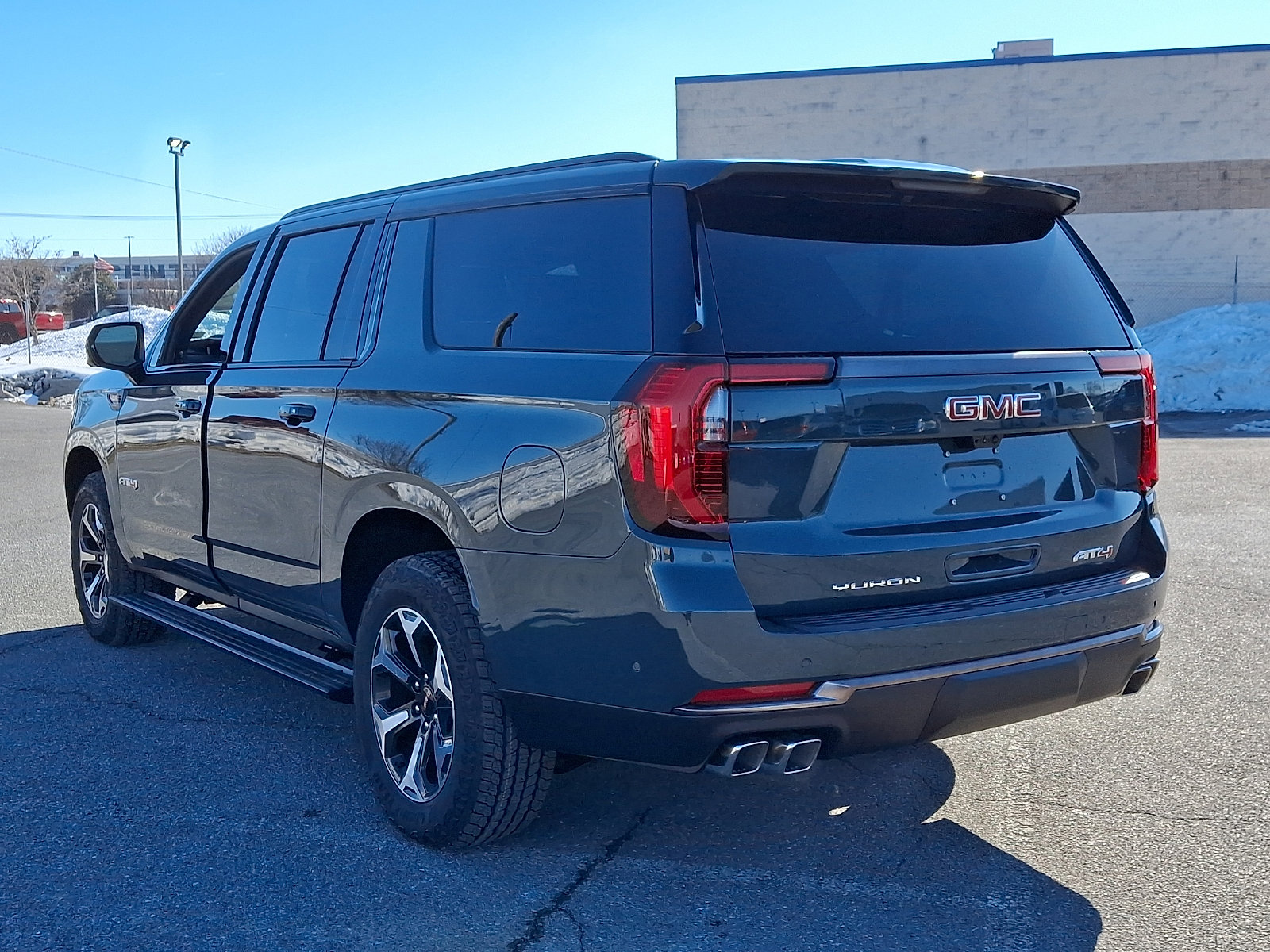 New 2026 GMC Yukon XL AT4 Ultimate image 3