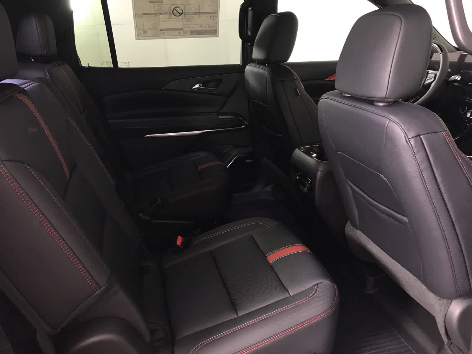 New 2026 Chevrolet Traverse RS w/ LPO, Floor Liner Package image 20