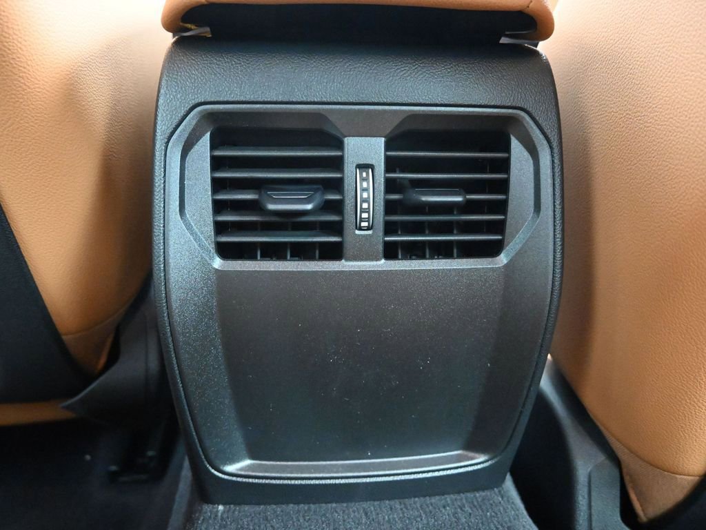 New 2026 BMW 430i Coupe w/ Parking Assistance Package RWD image 26