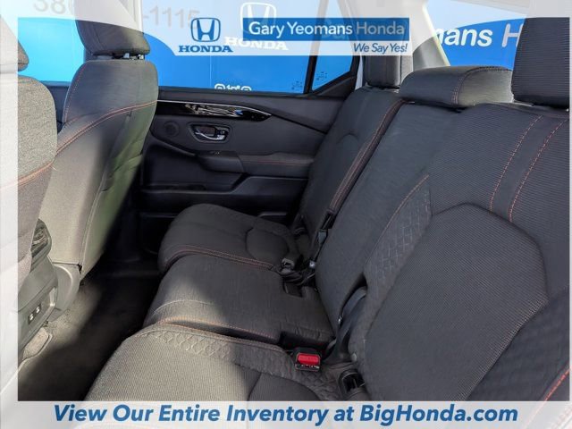Used 2026 Honda Pilot Sport image 19