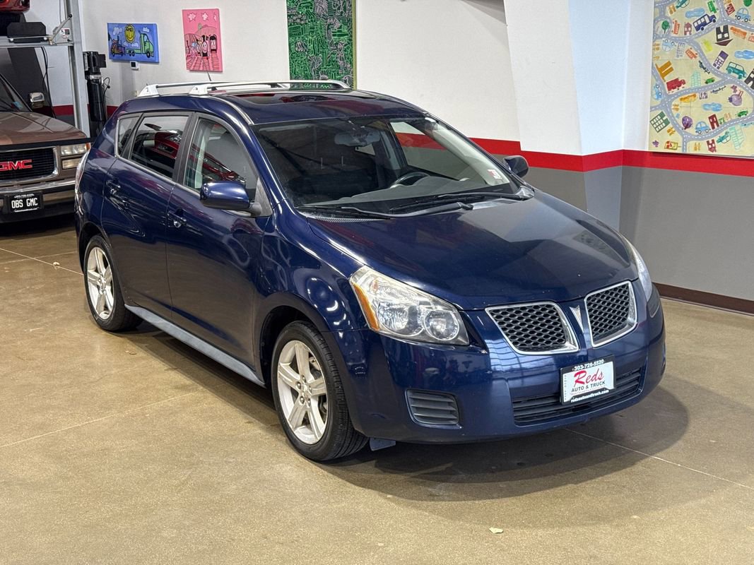 Used 2010 Pontiac Vibe AWD w/ Sun And Sound Package image 23