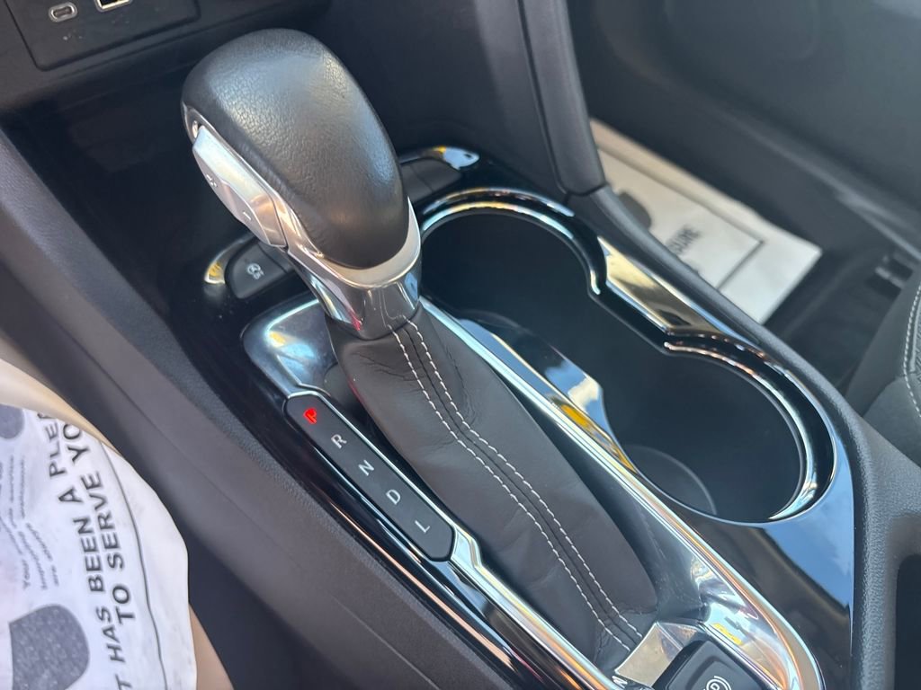 Used 2023 Buick Encore GX Select w/ Sport Touring Package image 31