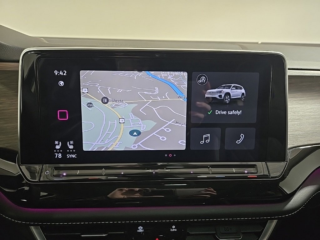 Used 2024 Volkswagen Atlas SEL Premium R-Line image 17