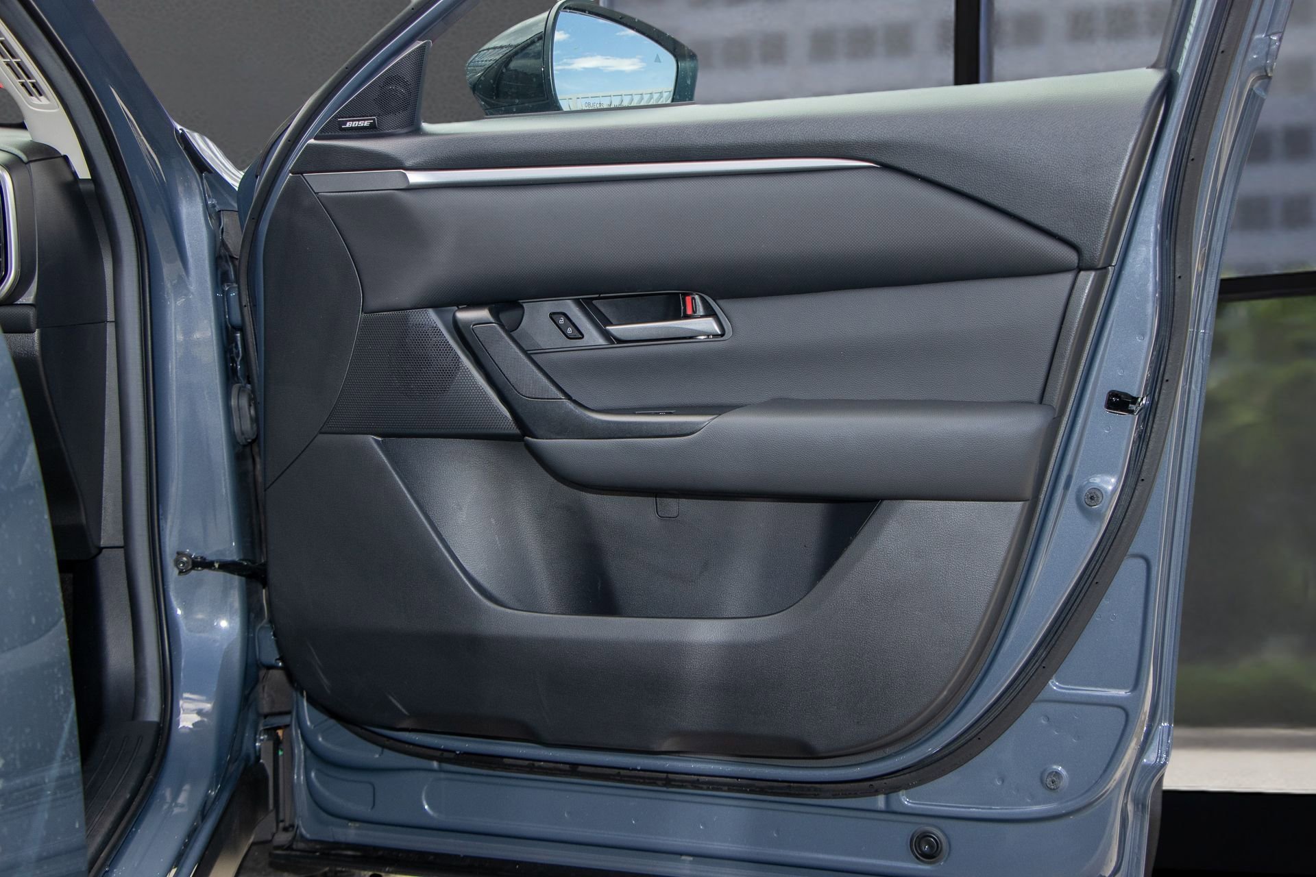 New 2025 MAZDA CX-50 AWD 2.5 S w/ Cargo Package image 33