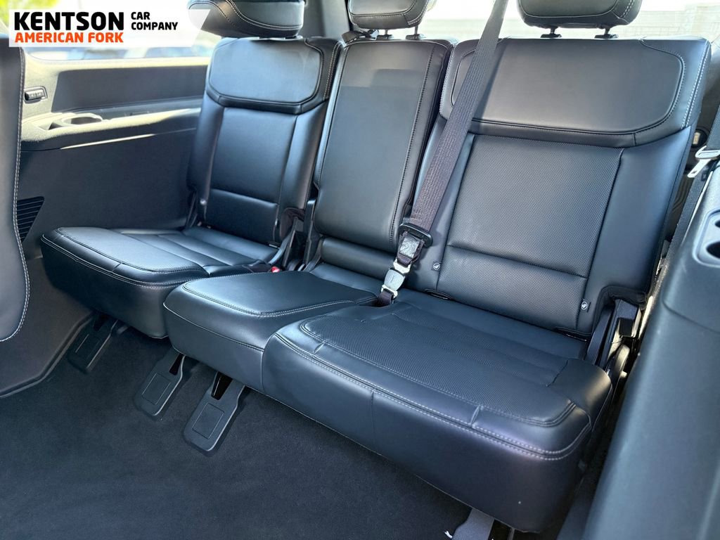 Used 2025 Ford Expedition Max Platinum w/ Stealth Appearance Package AWD/4WD image 33