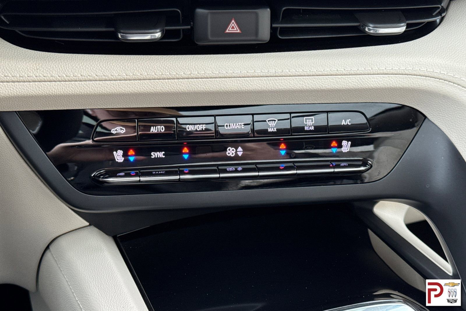 Certified 2023 Buick Envision Avenir image 24