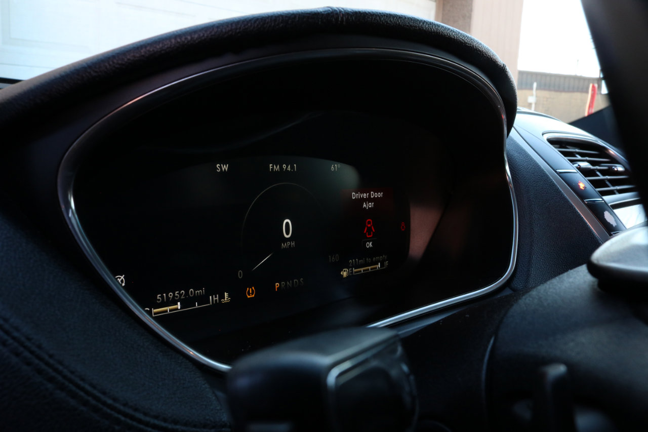 Used 2019 Lincoln Nautilus Reserve image 22