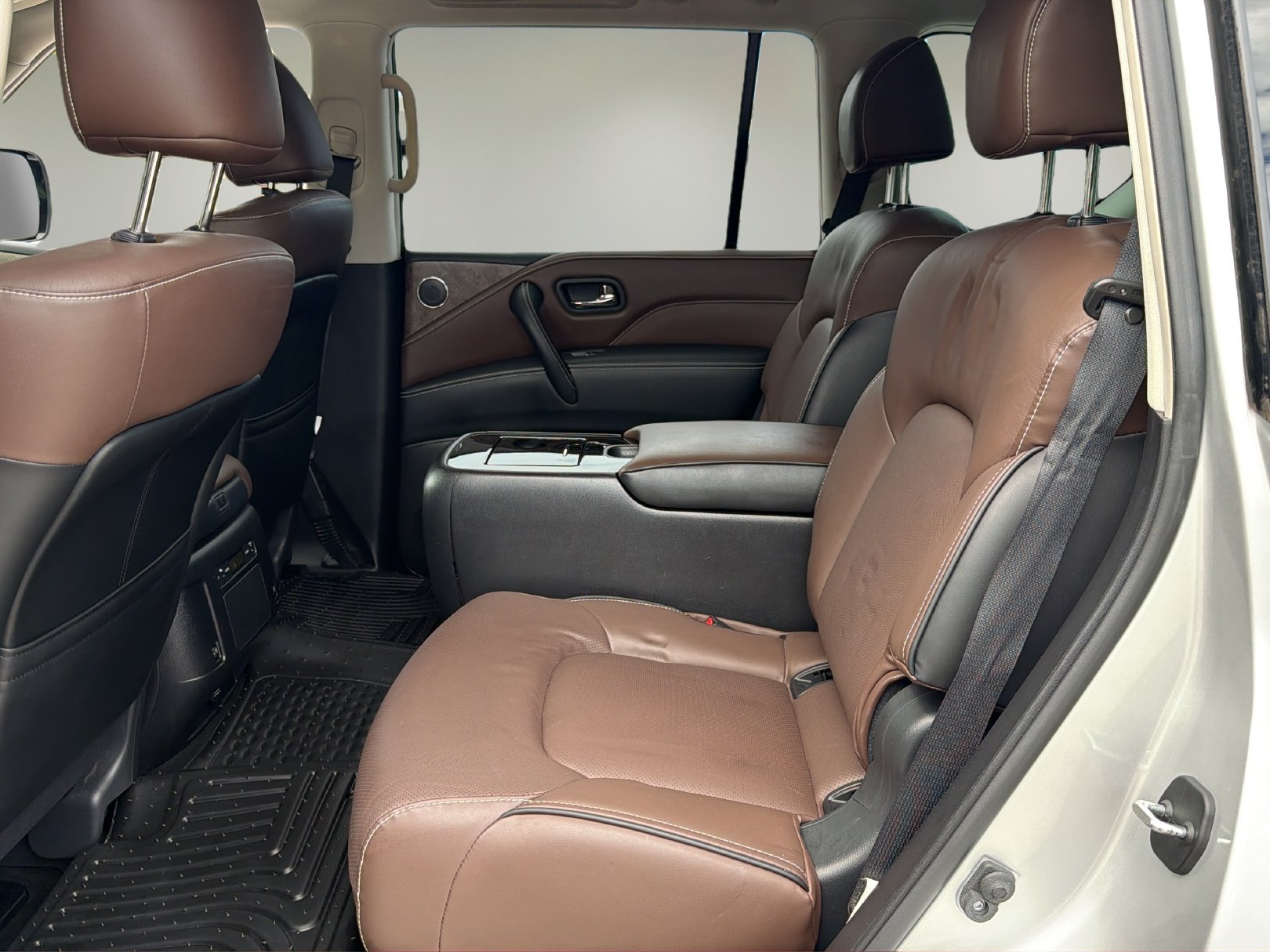 Used 2023 INFINITI QX80 Premium Select w/ Cargo Package AWD/4WD image 14