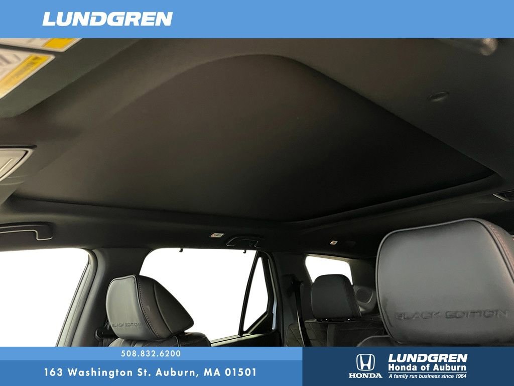 New 2026 Honda Pilot Black Edition image 17