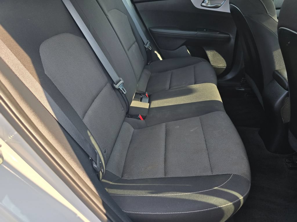 Used 2024 Kia Forte LXS w/ LXS Technology Package FWD image 10