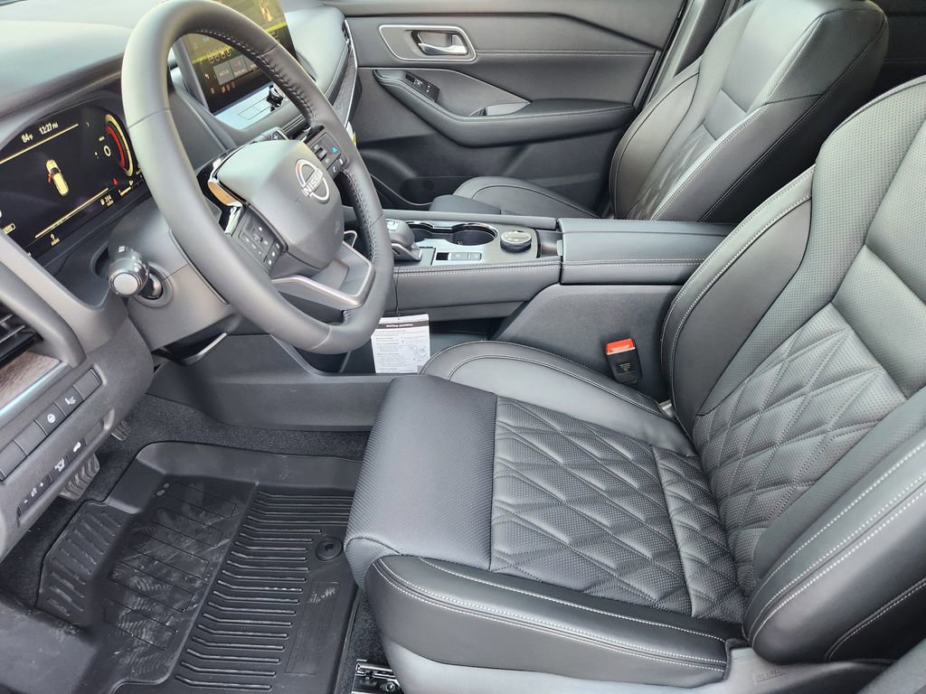 New 2026 Nissan Rogue Platinum w/ Platinum Premium Package image 9