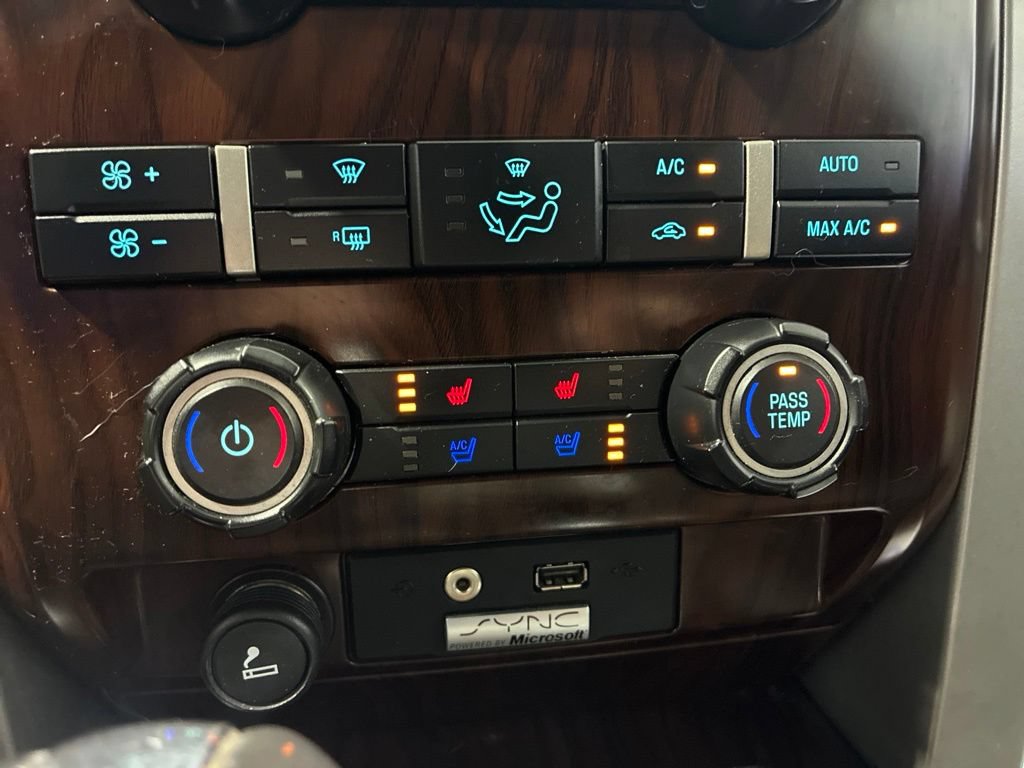 Used 2012 Ford F150 Lariat w/ Lariat Chrome Pkg AWD/4WD image 29