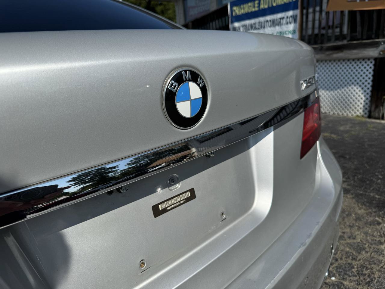 Used 2015 BMW 750Li RWD image 14