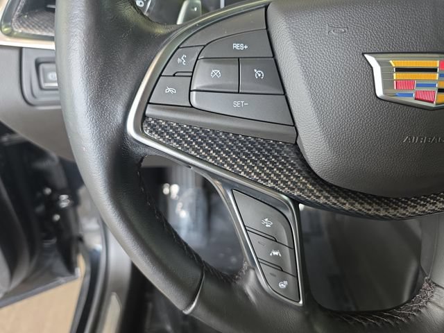 Certified 2024 Cadillac XT5 Sportv w/ LPO, Floor Liner Package AWD/4WD image 16