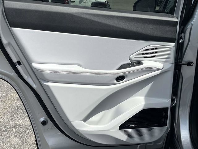 New 2026 Jeep Cherokee Limited AWD/4WD image 13