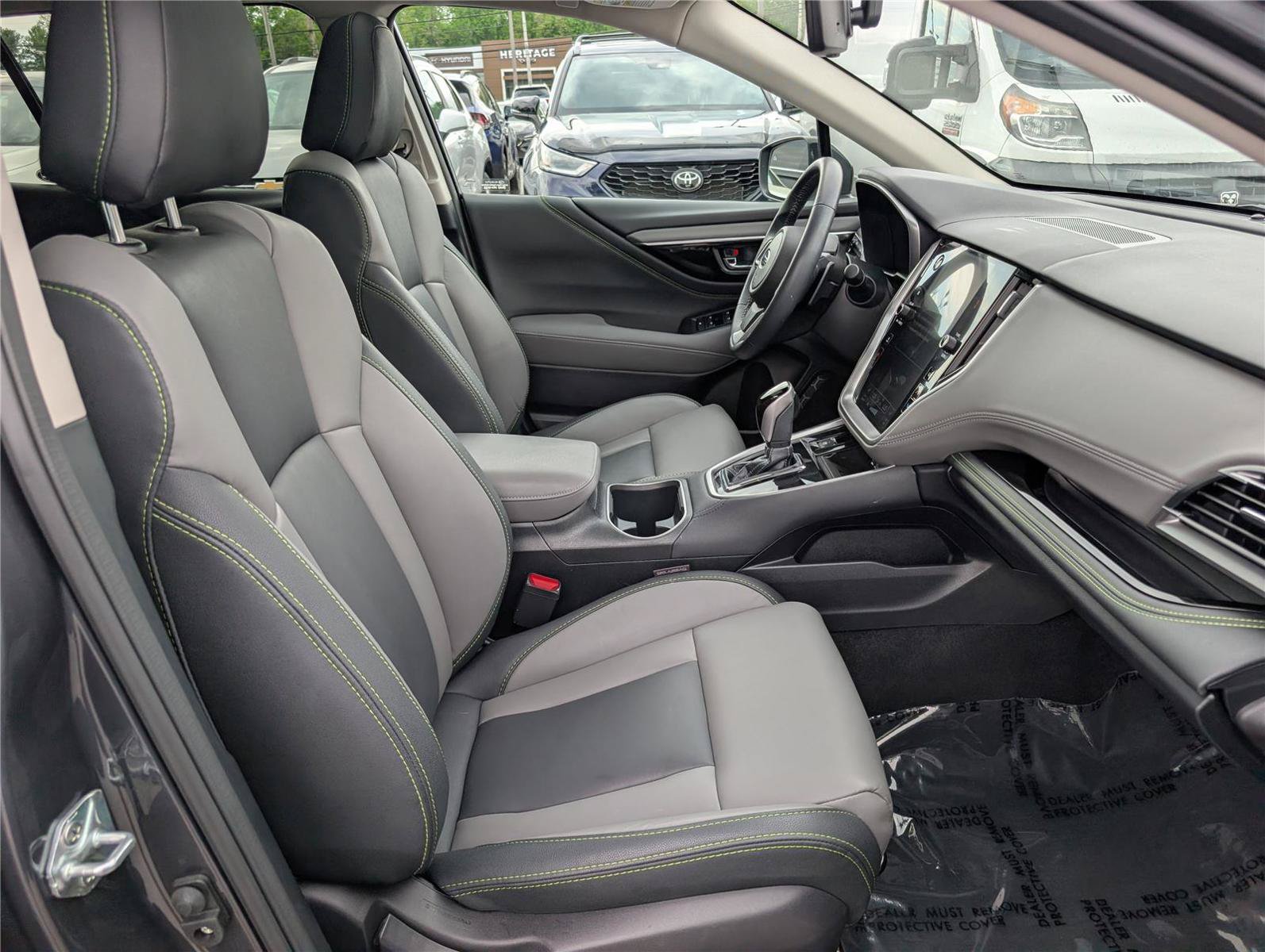 Used 2023 Subaru Outback Onyx Edition AWD/4WD image 12