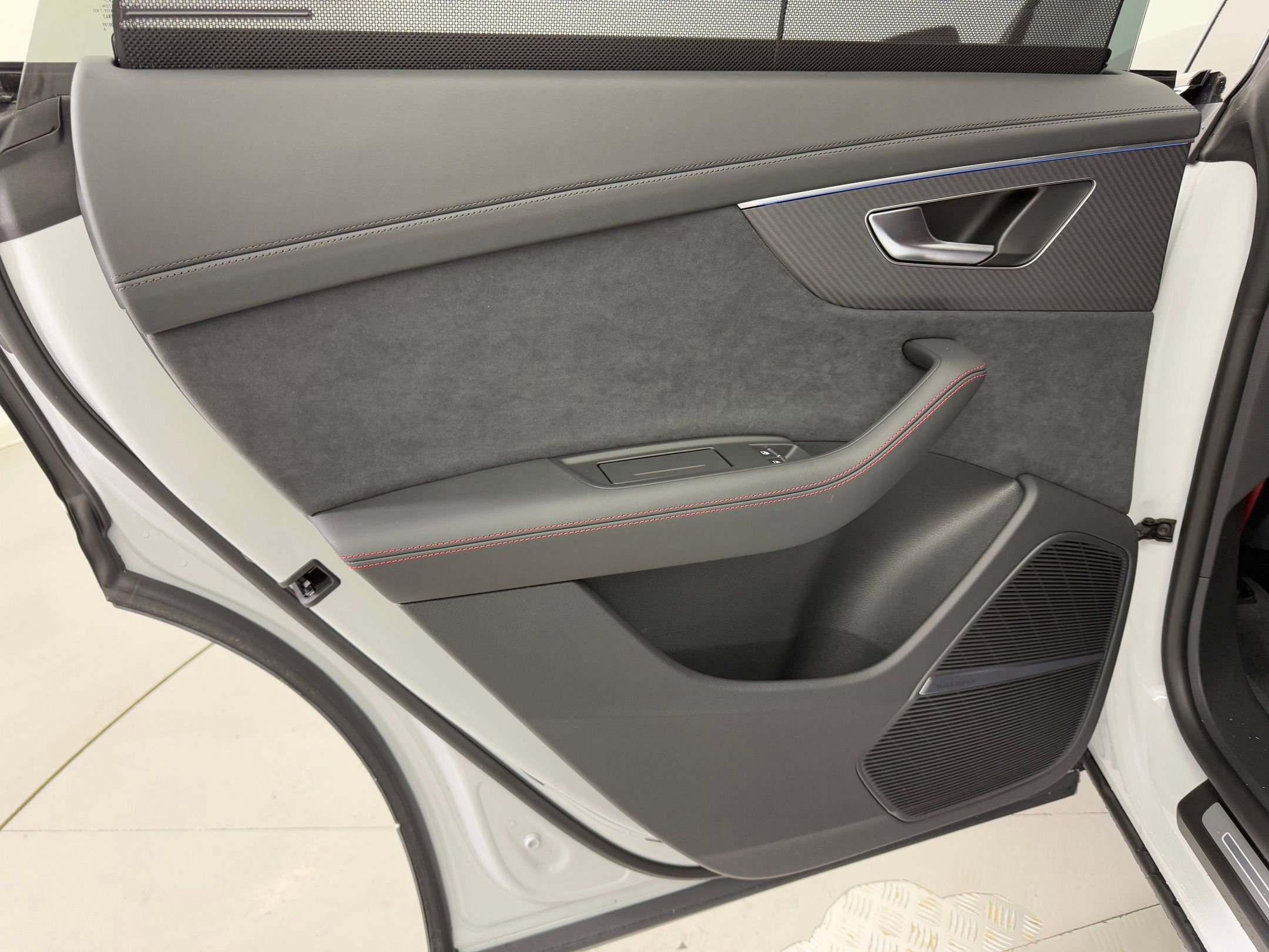 New 2026 Audi SQ8 Prestige image 25