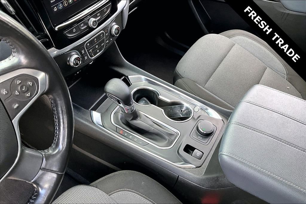 Used 2021 Chevrolet Traverse LT FWD image 18