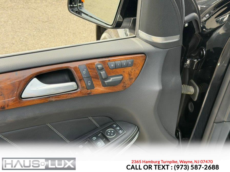 Used 2014 Mercedes-Benz GL 550 4MATIC w/ Driver Assistance Package image 19