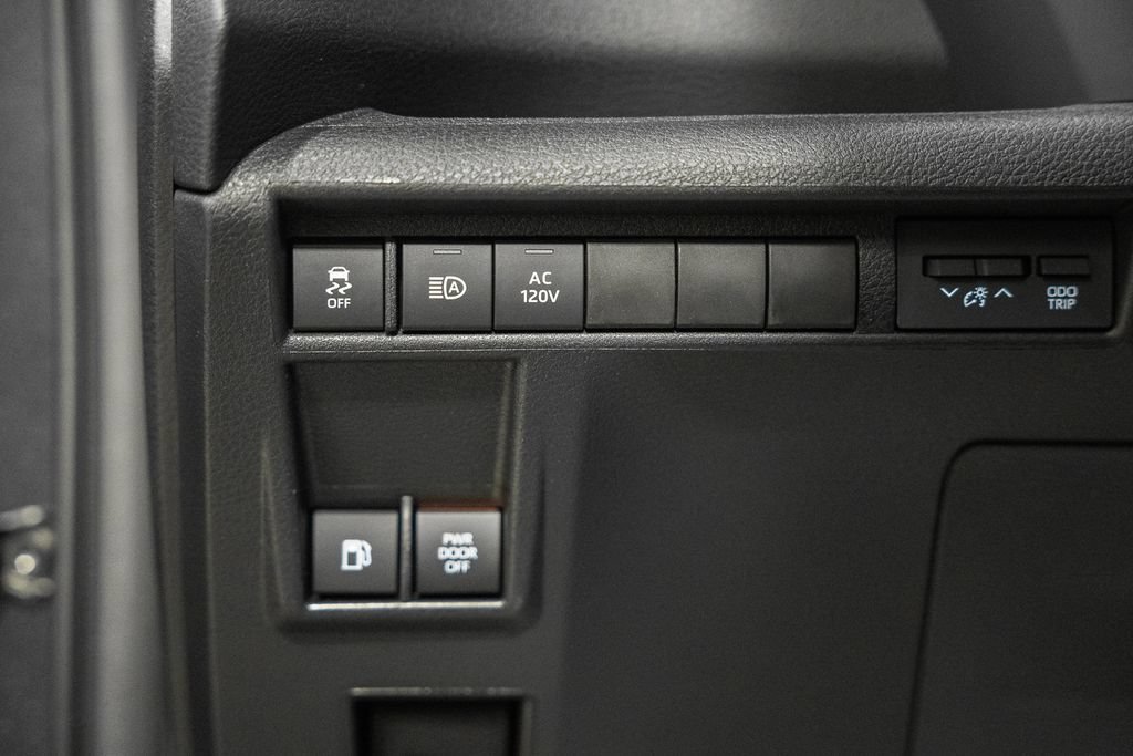 New 2026 Toyota Sienna XLE Woodland Edition AWD/4WD image 46