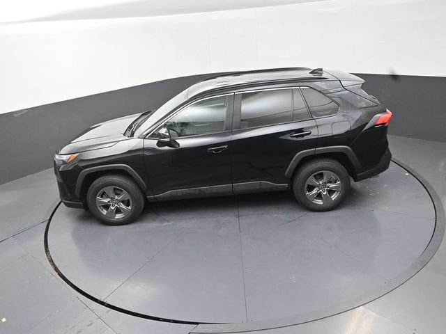 Used 2024 Toyota RAV4 XLE FWD image 25