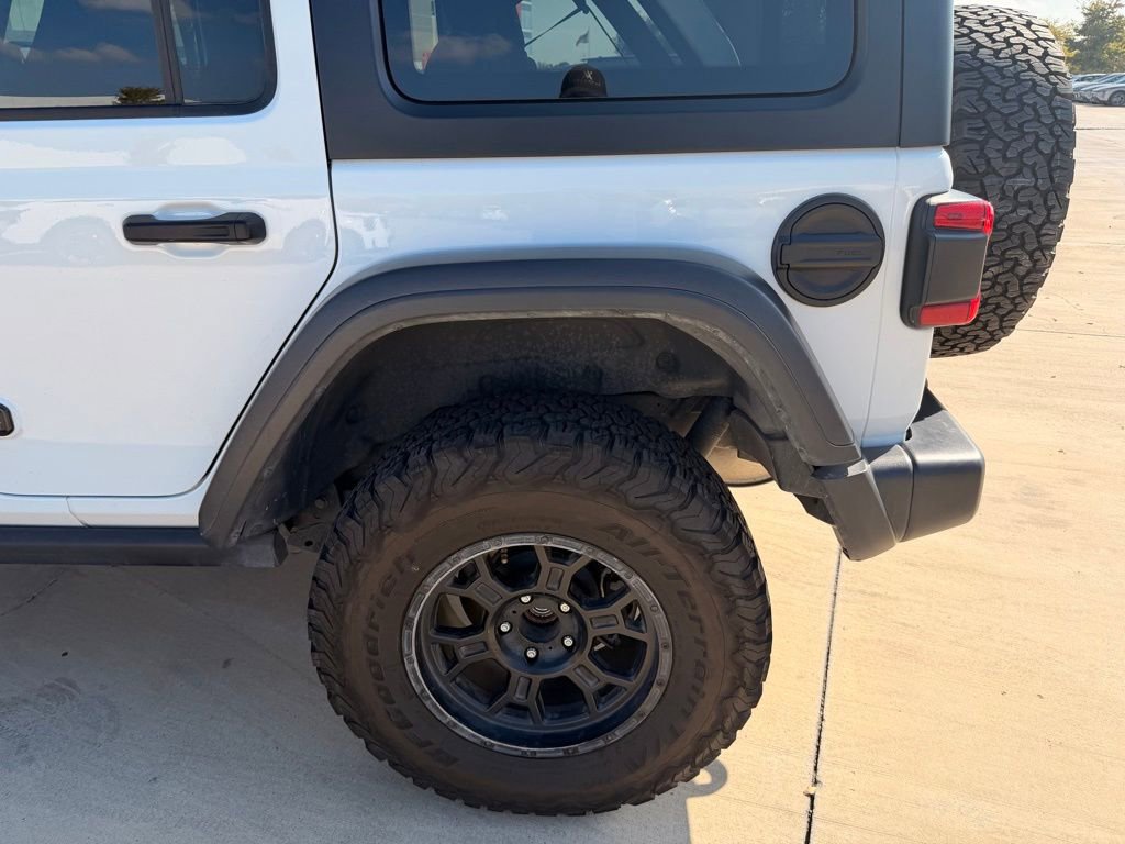 Used 2024 Jeep Wrangler Unlimited Rubicon w/ Technology Group image 10