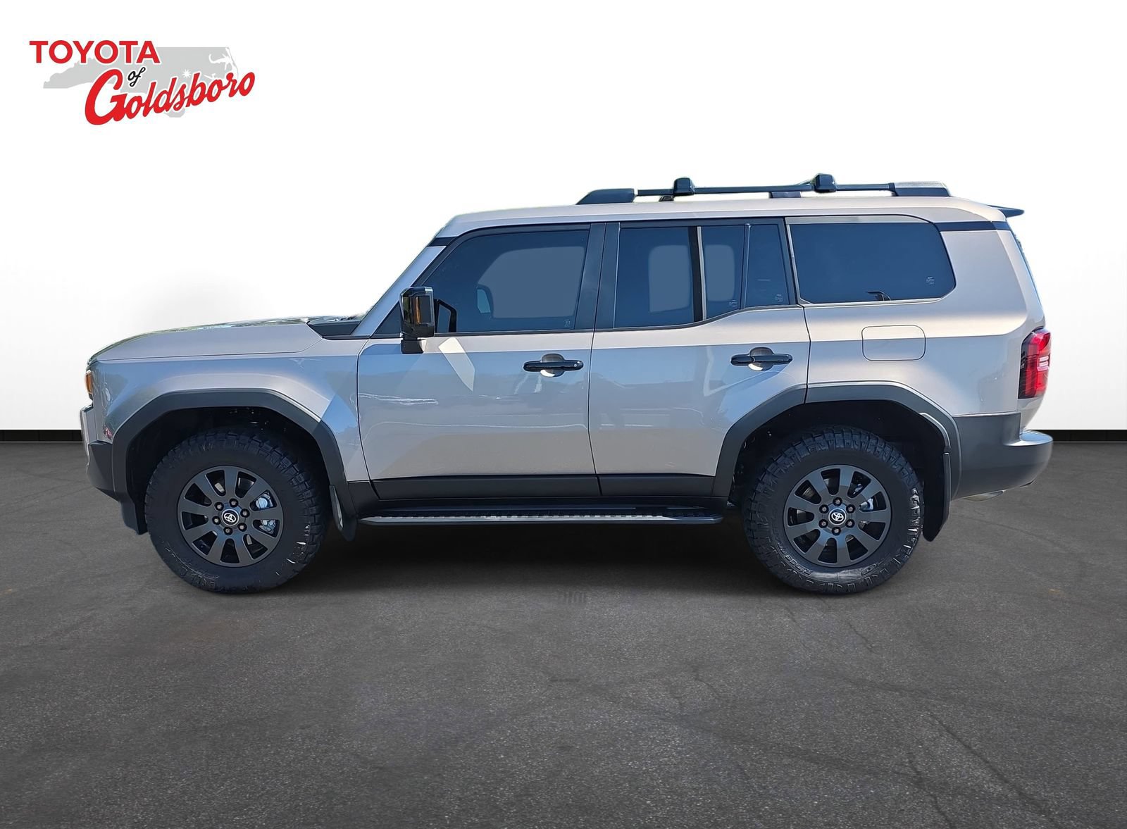 Used 2025 Toyota Land Cruiser w/ Premium Package AWD/4WD image 8